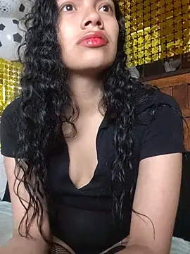 Julieta Parker online show from 06-14-26, 01:24