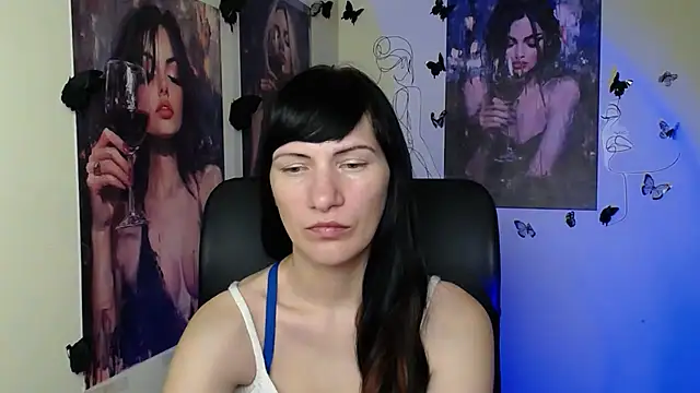 Snapshot of Rosalinda_ro chatting on 05-15-26, 06:55 Rosalinda ro online show from 05-15-26, 06:55