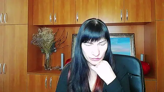 Snapshot of Rosalinda_ro chatting on 02-11-26, 01:11 Rosalinda ro online show from 02-11-26, 01:11