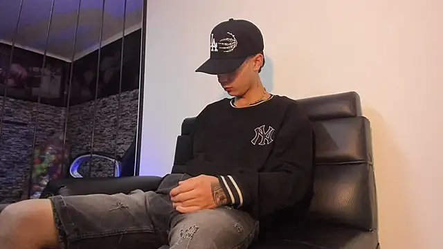 Dereck Boy  online show from 03-30-26, 04:03