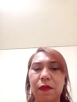 dannamomcerratt online show from 04-12-26, 09:18