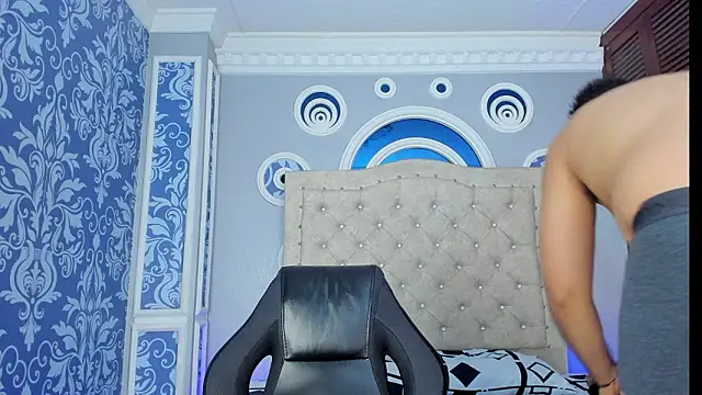 Snapshot of bear_mao_ chatting on 02-24-26, 11:00 bear mao online show from 02-24-26, 11:00