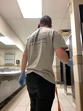 Horus1922 online show from 02-25-26, 05:35