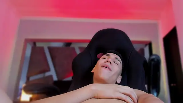  AnthonyLima  online show from 02-11-26, 04:01