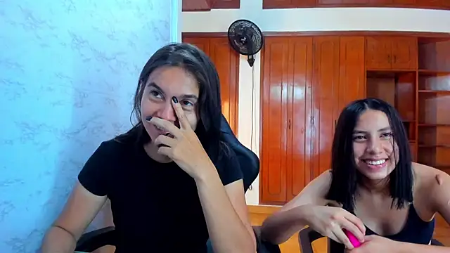 Emily and Soffy online show from 03-25-26, 12:04