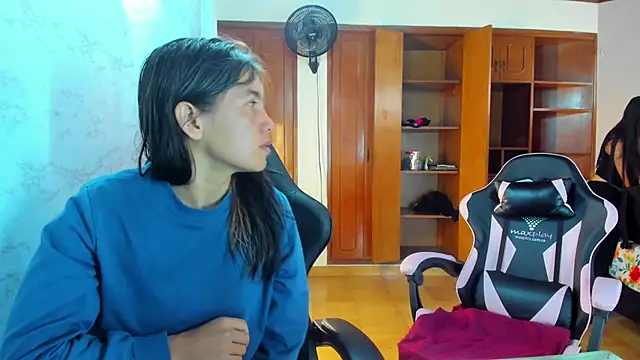 Emily and Soffy online show from 02-07-26, 12:46