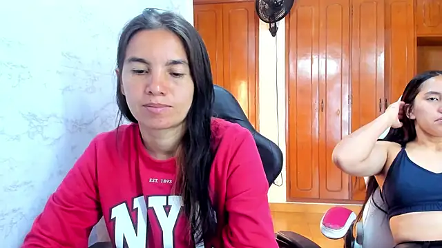 Emily and Soffy online show from 02-24-26, 12:17