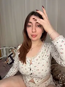 Linnea  online show from 02-14-26, 08:42