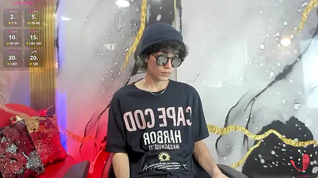 Snapshot of thanier_18 chatting on 03-01-26, 07:03 thanier 18 online show from 03-01-26, 07:03