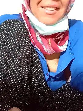 Snapshot of turbanlim07 chatting on 02-19-26, 12:07 turbanlim07 online show from 02-19-26, 12:07