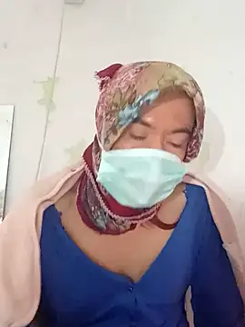 Snapshot of turbanlim07 chatting on 02-14-26, 03:18 turbanlim07 online show from 02-14-26, 03:18