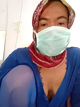 Snapshot of turbanlim07 chatting on 03-04-26, 10:45 turbanlim07 online show from 03-04-26, 10:45