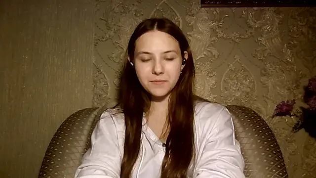 Snapshot of YuniNeko chatting on 04-18-26, 07:07 YuniNeko online show from 04-18-26, 07:07
