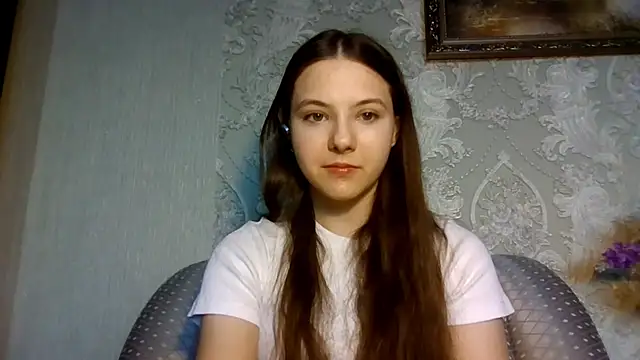 YuniNeko online show from 04-05-26, 06:09