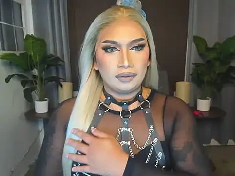 AmandaFlaire  online show from 07-08-26, 12:50