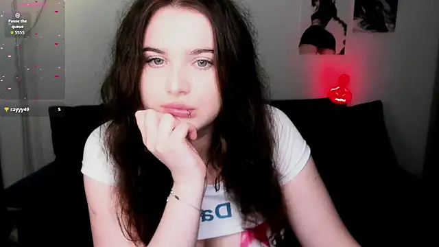 chloe dashh online show from 03-28-26, 07:37