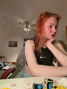 Snapshot of mad_girlygirl chatting on 02-20-26, 05:48 mad girlygirl online show from 02-20-26, 05:48