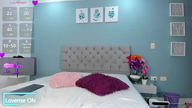 Valentina Rujano online show from 03-13-26, 01:10