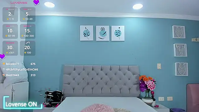 Valentina Rujano online show from 03-31-26, 04:14