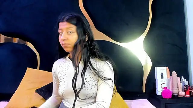 Vaneline2 online show from 04-17-26, 06:00