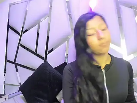 Vaneline2 online show from 02-20-26, 09:17