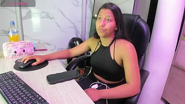 Vaneline2 online show from 02-27-26, 10:53