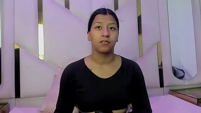 Vaneline2 online show from 04-22-26, 12:34