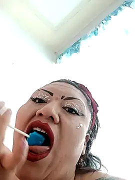 Snapshot of perrit17 chatting on 02-05-26, 03:19 perrit17 online show from 02-05-26, 03:19