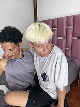 Snapshot of MaxyRyan chatting on 02-16-26, 12:59 MaxyRyan online show from 02-16-26, 12:59