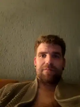 Snapshot of Bashard chatting on 03-04-26, 09:22 Bashard online show from 03-04-26, 09:22