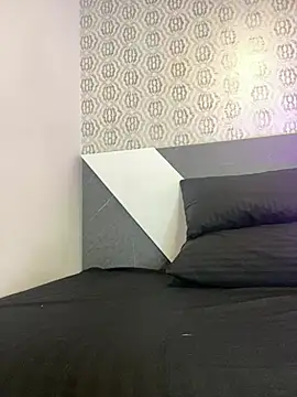 Mia rivers   online show from 03-22-26, 07:48