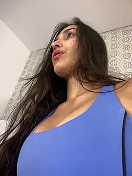 Mia rivers   online show from 07-15-26, 07:21