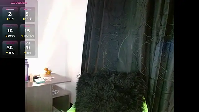 Snapshot of lexyblake10 chatting on 02-09-26, 11:58 lexyblake10 online show from 02-09-26, 11:58