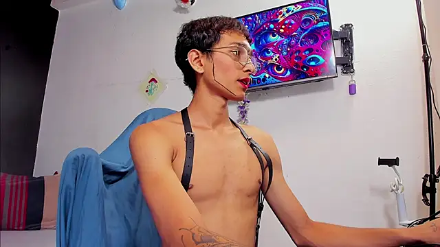  Josh Moon  online show from 04-17-26, 07:17