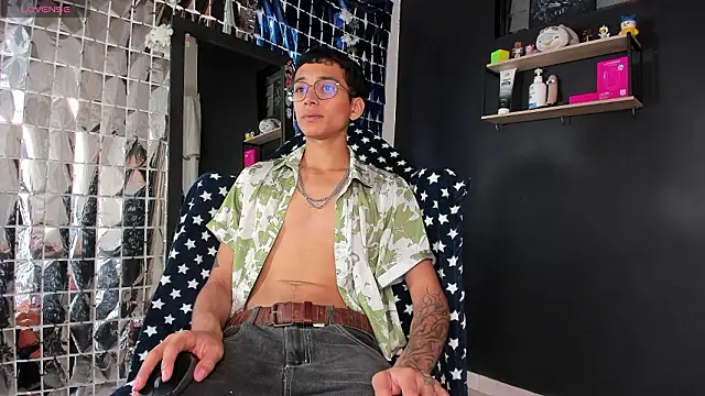  Josh Moon  online show from 03-04-26, 04:37