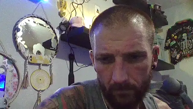 Snapshot of F_D_R_ chatting on 02-17-26, 06:00 F D R online show from 02-17-26, 06:00