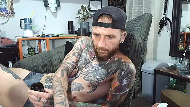 F D R  online show from 05-26-26, 04:05