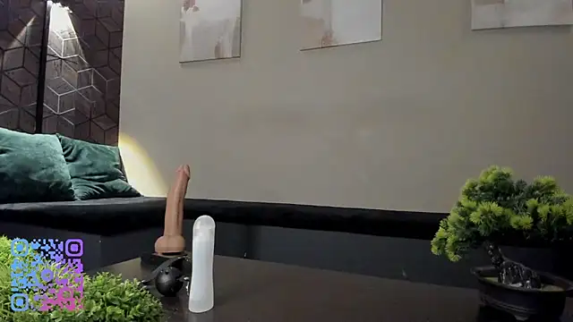 Snapshot of ImNysha chatting on 02-20-26, 11:39 ImNysha online show from 02-20-26, 11:39