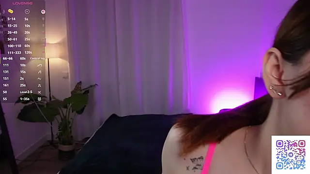 Snapshot of MilaFlame chatting on 02-23-26, 11:33 MilaFlame online show from 02-23-26, 11:33