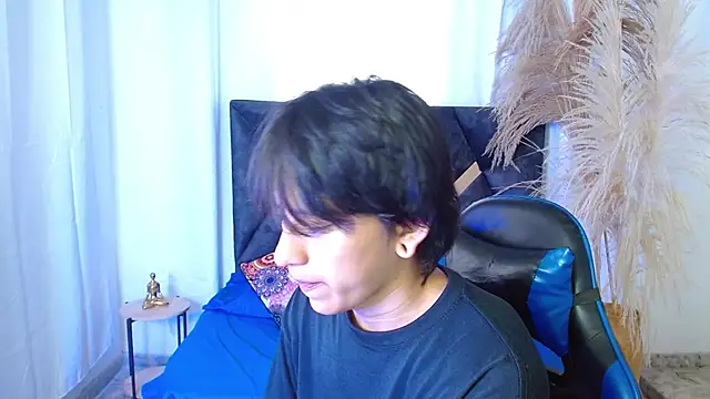 nikoo 18 online show from 03-17-26, 01:47