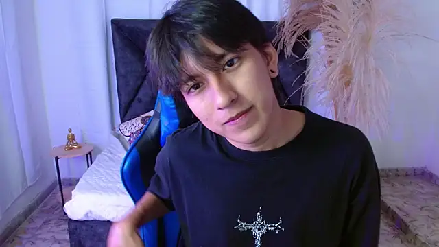 nikoo 18 online show from 02-17-26, 01:41