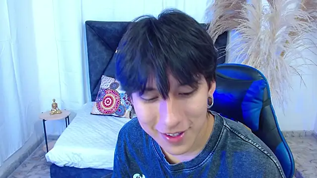 nikoo 18 online show from 02-11-26, 01:33