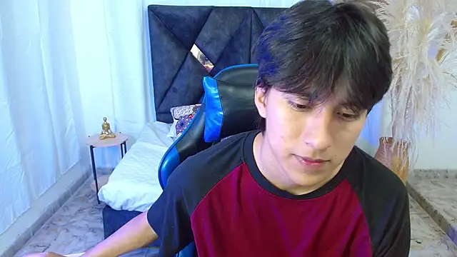 nikoo 18 online show from 02-12-26, 01:44