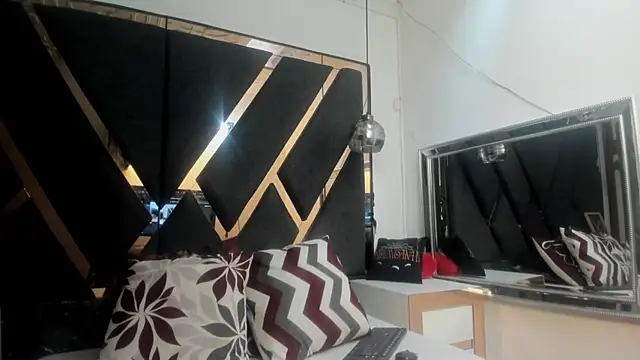 Snapshot of Maggyx chatting on 07-06-26, 01:51 Maggyx online show from 07-06-26, 01:51