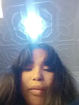 Maggyx online show from 05-31-26, 01:39