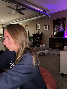 mooviebaby online show from 02-26-26, 01:27