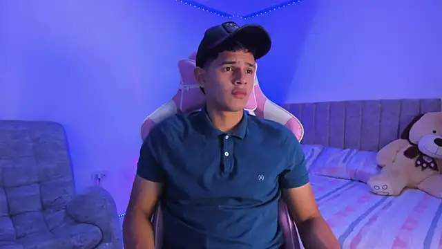 Adrian Prime  online show from 04-17-26, 01:19