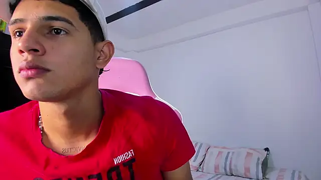 Snapshot of Adrian_Prime_ chatting on 02-19-26, 07:00 Adrian Prime online show from 02-19-26, 07:00