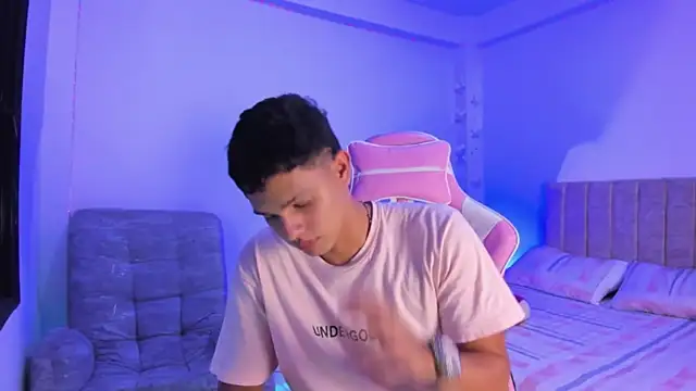 Adrian Prime  online show from 04-15-26, 06:45