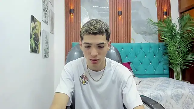 Asher costa online show from 03-29-26, 11:17